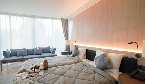 Grand Double Room, Mountain View, Corner