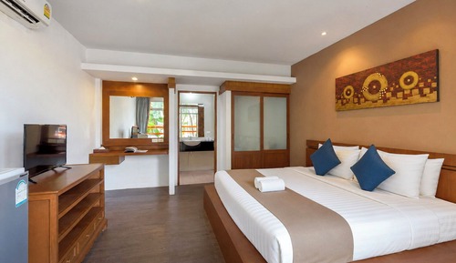Superior Double Room, Pool View