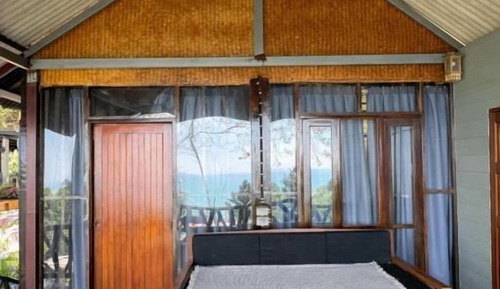 Family Room, Sea View