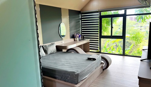 Romantic Apartment, 1 Queen Bed