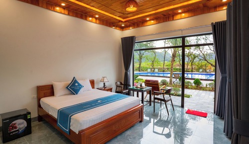 Double Room, Mountain View