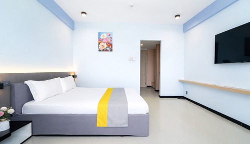Deluxe Suite