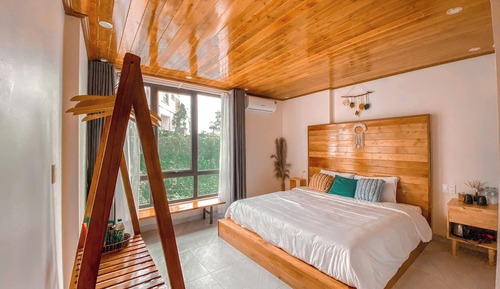 Deluxe Double Room, Garden View