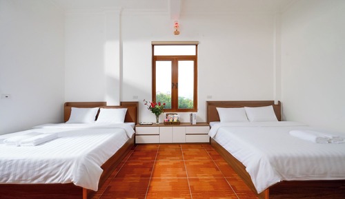 Superior Quadruple Room, Balcony, Courtyard View