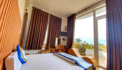 Deluxe Double Room, 1 King Bed, Sea View, Sea Facing