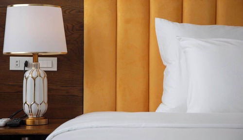 Deluxe Room, 1 King Bed, Private Bathroom, City View