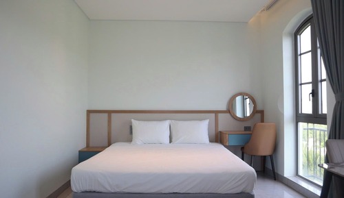 Double Room, Mountain View