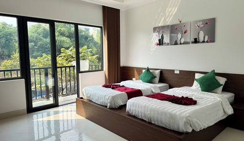 Triple Room, Balcony, City View