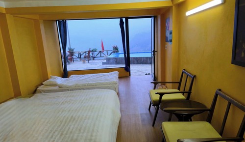 Deluxe Double or Twin Room, Balcony, Valley View