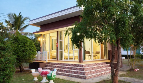 House, Patio, Garden View