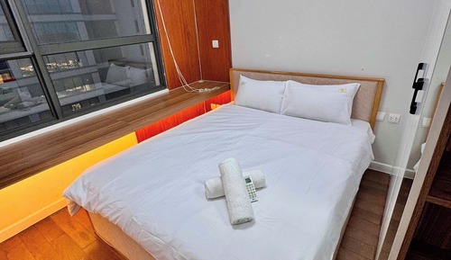 Premium Apartment, 3 Bedrooms, Balcony, City View