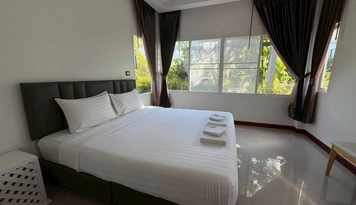 Villa 1