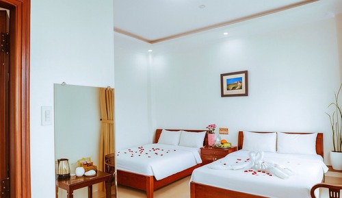 Superior Quadruple Room, City View