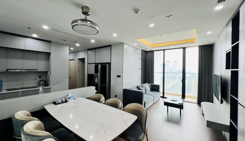 Luxury Apartment, 3 Bedrooms, Balcony, Lake View