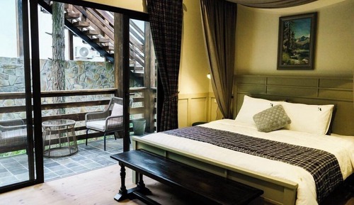 Deluxe Double Room, Garden View