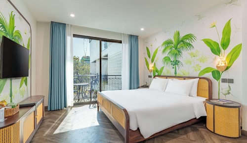 Deluxe Twin Room, Pool View