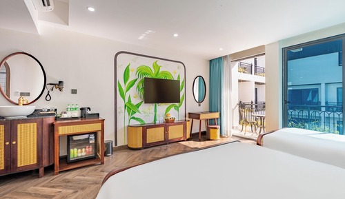 Family Room, Pool View