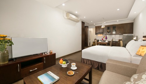 Deluxe Apartment