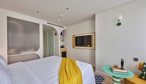 Superior Room, City View