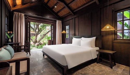 Luxury Bungalow, Garden View