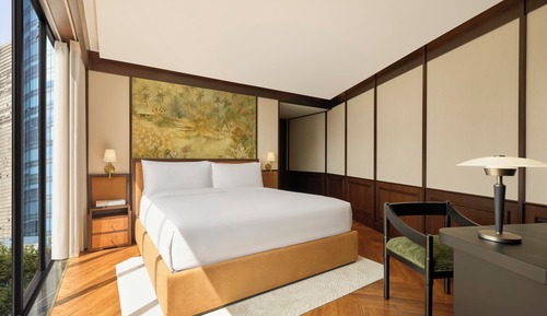 Suite, 1 King Bed