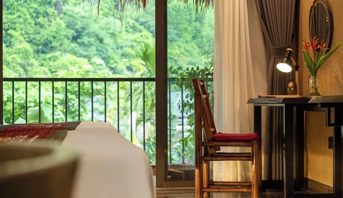Deluxe Double or Twin Room with Balcony