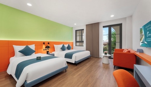 Deluxe Family Room