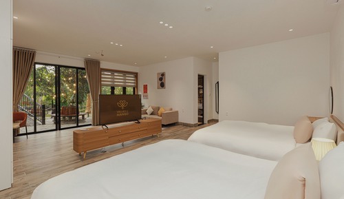 Deluxe Quadruple Room, Patio, Garden View
