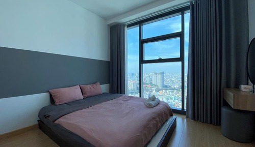 Deluxe Apartment, 1 Queen Bed, Non Smoking, City View