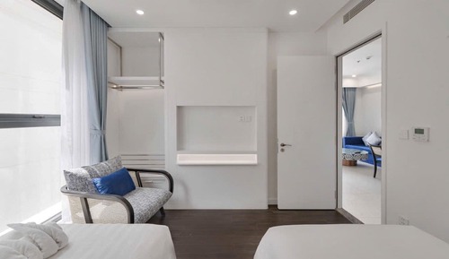 Luxury Apartment, 3 Bedrooms, Balcony, Ocean View