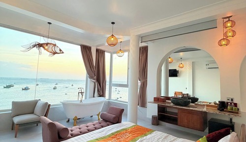 Classic Loft, 1 King Bed, Non Smoking, Oceanfront