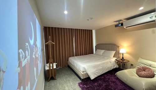Standard Double Room, City View