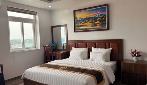 Superior Double Room, City View