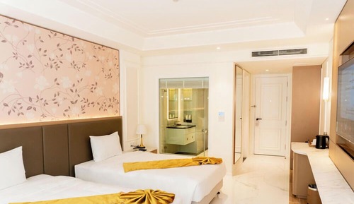 Junior Twin Room