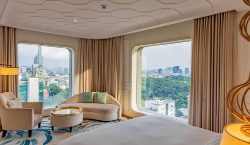 Executive Studio, 1 King Bed, Club Lounge Access