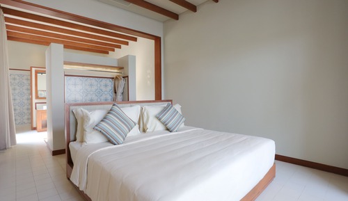 Pool Suite
