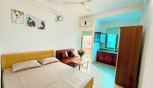 Studio, Balcony, City View