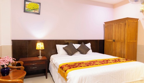 Deluxe Room, City View