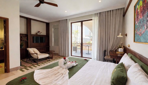 Luxury Studio Suite, Balcony, City View