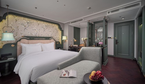 Premier Executive City View with Bathtub and Terrace
