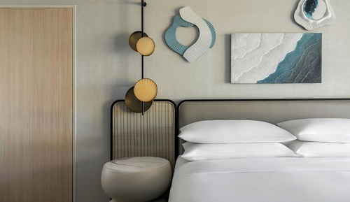 Deluxe Room, 1 King Bed