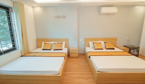 Luxury Quadruple Room, City View