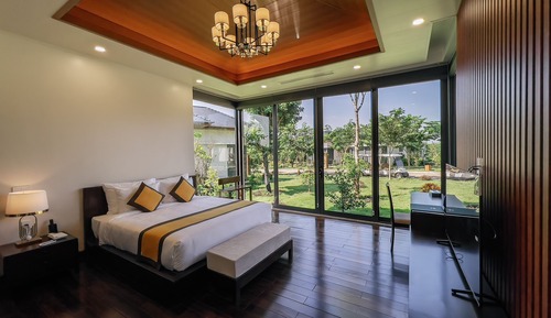Family Villa, Private Pool, Lake View