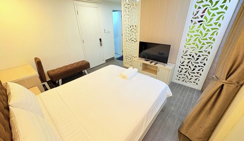 Economy Double Room, 1 Queen Bed