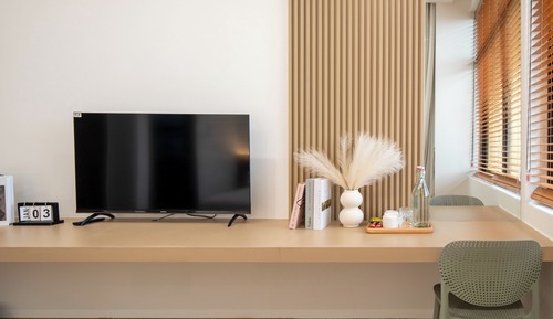 Suite, Balcony, City View