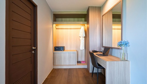 One Bedroom Suite