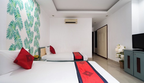 Superior Twin Room