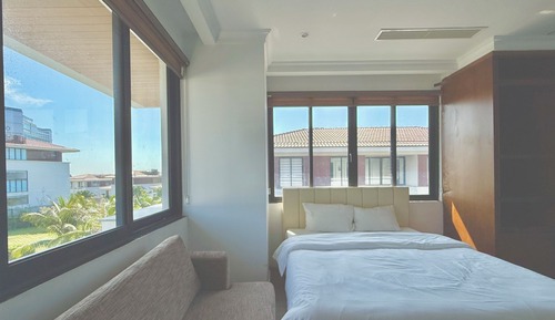 Business Villa, 5 Bedrooms, Private Pool, Courtyard View
