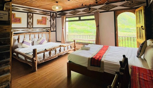 Quadruple Room, Mountain View