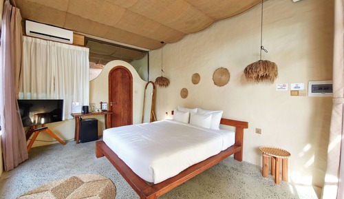 Double Room, Pool View